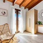 Ca'l Uelo Country house Sanet y Negrals